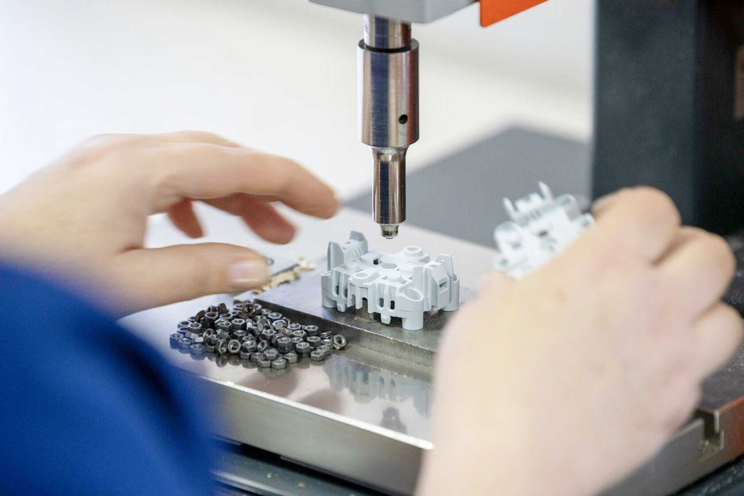 Брак, шлак, две утяжины. Как «построить» производство и не рехнуться