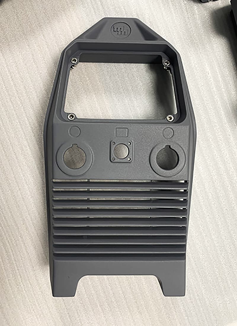 Корпус размерами 470х135х125 мм