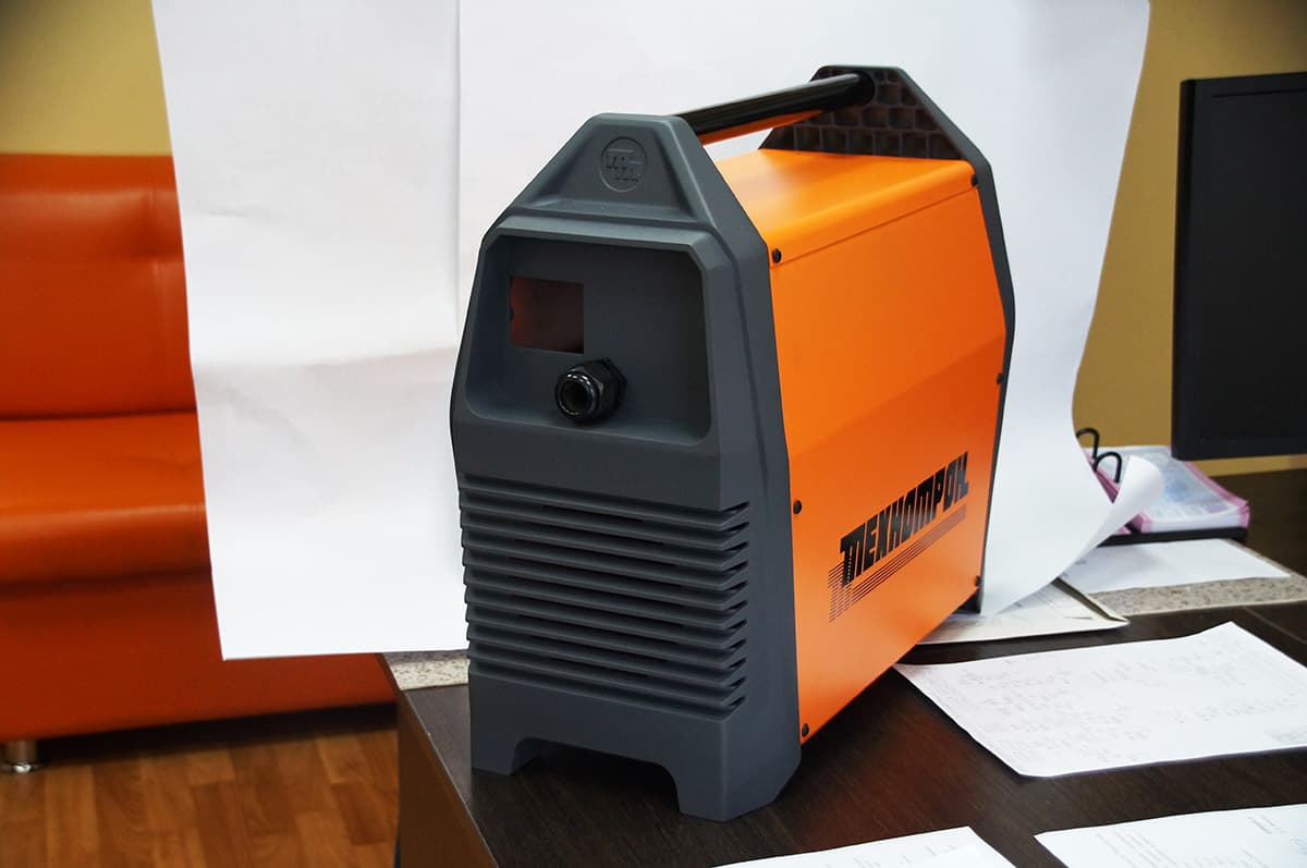 Корпус размерами 110х70х50 мм